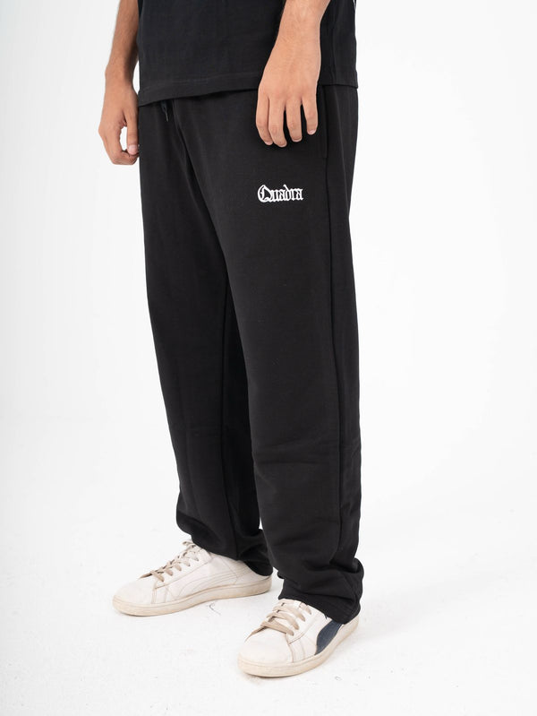 Line code pants in black